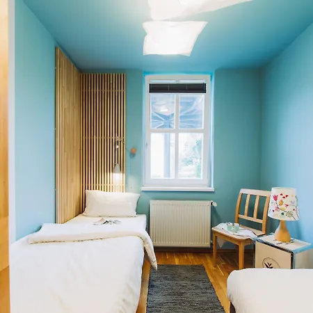 Haus Am Schilf 아파트